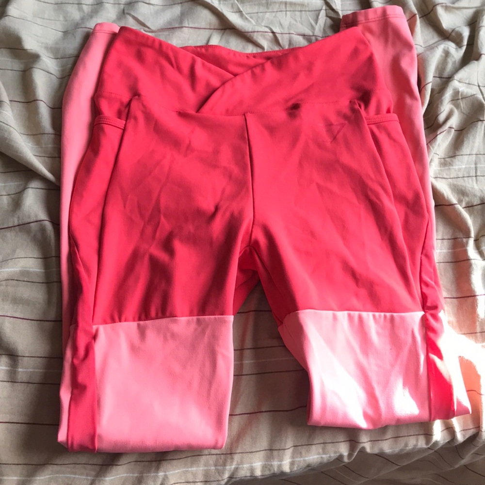 Nikkiblackketter gym shark pants